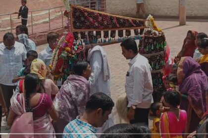 ಕಂಬಿ ಮಲ್ಲಯ್ಯನ ವಿಜೃಂಭಣೆಯ ಐದೇಶಿ ಕಾರ್ಯಕ್ರಮ