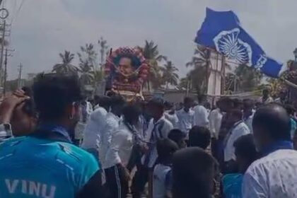 ವೈ. ಕೆ. ಮೋಳೆ ಗ್ರಾಮದಲ್ಲಿ ಅದ್ದೂರಿಯಾಗಿ ಡಾ. ಬಿ. ಆರ್. ಅಂಬೇಡ್ಕರ್ ಜಯಂತಿ ಆಚರಣೆ