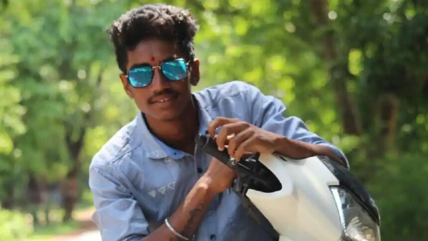 ಸಂಬಳ ನೀಡದಿದ್ದಕ್ಕೆ ಬೇಸತ್ತು ಡೆತ್​ನೋಟ್ ಬರೆದಿಟ್ಟು ಆಯಂಬುಲೆನ್ಸ್ ಚಾಲಕ ಆತ್ಮಹತ್ಯೆ