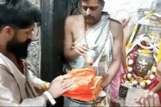 ಉಜ್ಜನಿಯ ಮಹಾಕಾಳೇಶ್ವರನಿಗೆ ವಿಶೇಷ ಪೂಜೆ ಸಲ್ಲಿಸಿದ ನಟ ಯಶ್ 