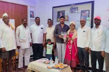 ಯಮಕನಮರಡಿ ಕ್ಷೇತ್ರದ ಮನಗುತ್ತಿ ಗ್ರಾಮದ ಸ್ನೇಹಾ ಸಿದ್ದಪ್ಪ ಪೂಜಾರಿ ವಿದ್ಯಾರ್ಥಿನಿಗೆ ಸತ್ಕಾರ