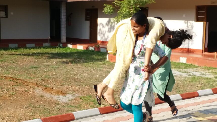 ಶಿವಮೊಗ್ಗದಲ್ಲಿ ವಿದ್ಯಾರ್ಥಿಗಳಿಂದ ಮಾಕ್ ಡ್ರೀಲ್