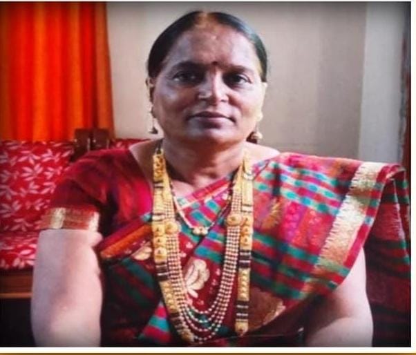 ಮೆಚ್ಚುಗೆಗೆ ಪಾತ್ರವಾದ ಮುಖ್ಯೋಪಾಧ್ಯಾಯಕಿ ಶಿಕ್ಷಣ ಪ್ರೇಮ ಮೆಚ್ಚುಗೆಗೆ ಪಾತ್ರವಾದ ಮುಖ್ಯೋಪಾಧ್ಯಾಯಕಿ ಶಿಕ್ಷಣ ಪ್ರೇಮ