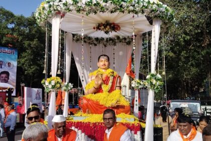 ಬಸವ ಜಯಂತಿ  ಬೃಹತ್ ಮೆರವಣಿಗೆ