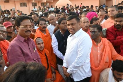 ಪಂಚಪೀಠಗಳಲ್ಲಿ ಒಂದಾದ ಉಜ್ಜಿನಿ ಮಠದ ಶ್ರೀ ಮರುಳಸಿದ್ದೇಶ್ವರಸ್ವಾಮಿ ರಥೋತ್ಸವ.