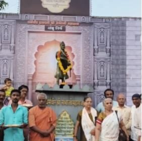 ಪಾಕಿಸ್ತಾನ ಯುದ್ಧಇಲ್ಲಿಗೆ ನಿಲ್ಲಬಾರದು:ಪಿ.ಪಿ.ಪ್ರಾಣಲಿಂಗ ಸ್ವಾಮೀಜಿ