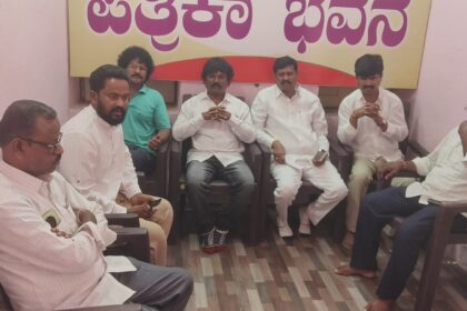 ಜಾತಿ ಪಟ್ಟಿಯಲ್ಲಿ ಮಾದಿಗ ಬರೆಸಲು ಮನವಿ.