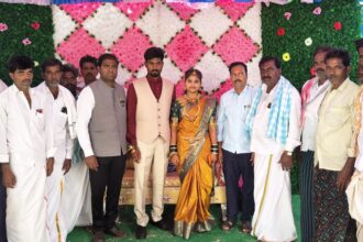  ಓಬಣ್ಣ ಕುಟುಂಬದವರ ಮದುವೆ ಕಾರ್ಯಕ್ರಮದಲ್ಲಿ ಶಾಸಕ:  ಶ್ರೀನಿವಾಸ್ ಎನ್. ಟಿ. ಉಪಸ್ಥಿತಿ.