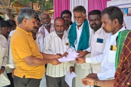 ಎಲೇಕೂಡ್ಲಿಗಿ ಬಾಬು ಸಾಬ್ ಮೇಲೆ ಮಾರಣಾಂತಿಕ ಹಲ್ಲೆ ಉಪವಾಸ ಸತ್ಯಾಗ್ರಹ