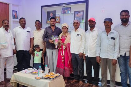 ಎಸ್ ಎಸ್ ಎಲ್ ಸಿ ಯಲ್ಲಿ ಅತಿಹೆಚ್ಚು ಅಂಕ ಪಡೆದ ವಿದ್ಯಾರ್ಥಿನಿ ಸ್ನೇಹಾ ಪೂಜೇರಿಗೆ ಸನ್ಮಾನ