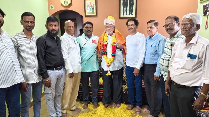 ಆಪರೇಷನ್ ಸಿಂಧೂರ ದಾಳಿ ವಿವರಿಸಿದ , ಕರ್ನಲ್ ಖುರೇಷಿ ಮಾವನಿಗೆ ಸತ್ಕಾರ ಆಪರೇಷನ್ ಸಿಂಧೂರ ದಾಳಿ ವಿವರಿಸಿದ , ಕರ್ನಲ್ ಖುರೇಷಿ ಮಾವನಿಗೆ ಸತ್ಕಾರ