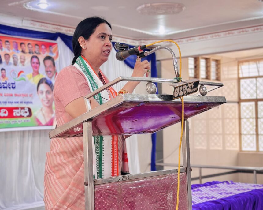 ಸ್ವಾಭಿಮಾನದಿಂದ‌ ಎರಡನೇ ವರ್ಷದ ಸಂಭ್ರಮಾಚರಣೆ: ಸಚಿವೆ ಲಕ್ಷ್ಮೀ ಹೆಬ್ಬಾಳಕರ್