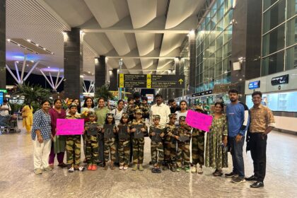 ಸಿಂಧೂರ್ ಕಾರ್ಯಾಚರಣೆಯಲ್ಲಿ ಭಾಗಿಯಾಗಿದ ಸೇನಾನಿ ಡಾ. ಯಶವಂತ್ ಮಂಜುನಾಥ್ (ಎಬಿಬಿ) ಬೆಂಗಳೂರು ವಿಮಾನ ನಿಲ್ದಾಣದಲ್ಲಿ ಅದ್ದೂರಿ ಸ್ವಾಗತ 