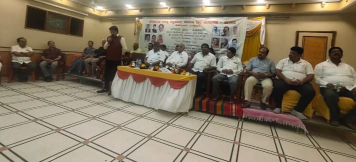 ರಾಜ್ಯ ವಿಶ್ವಕರ್ಮ ಚುನಾವಣೆಯಲ್ಲಿ ಈಶ್ವರಚಾರಿ, ಬಾಬು ಪತ್ತಾರ್ ಮತ್ತು ಉಮೇಶ್ ತಂಡಕ್ಕೆ ಬೆಂಬಲ ನೀಡಿ ರಾಜ್ಯ ವಿಶ್ವಕರ್ಮ ಚುನಾವಣೆಯಲ್ಲಿ ಈಶ್ವರಚಾರಿ, ಬಾಬು ಪತ್ತಾರ್ ಮತ್ತು ಉಮೇಶ್ ತಂಡಕ್ಕೆ ಬೆಂಬಲ ನೀಡಿ