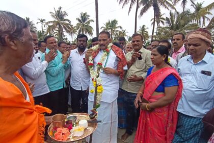 ಲೋಕೋಪಯೋಗಿ ಇಲಾಖೆಯ ವತಿಯಿಂದ ರೂ.1 ಕೋಟಿ ವೆಚ್ಚದಲ್ಲಿ ಸಿ.ಸಿ.ರಸ್ತೆ ನಿರ್ಮಾಣ