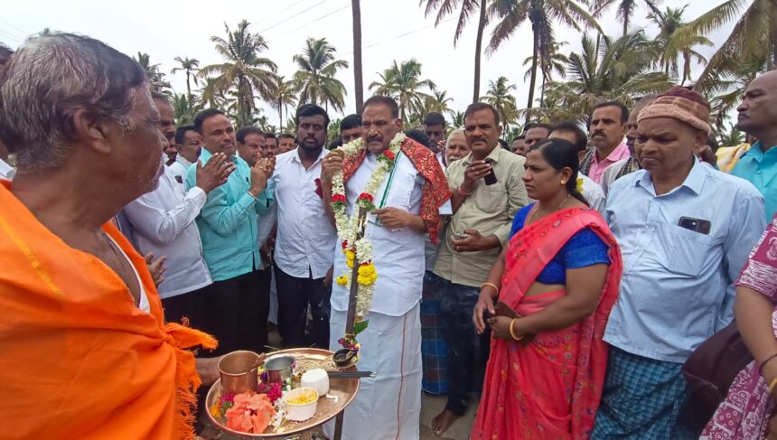 ಲೋಕೋಪಯೋಗಿ ಇಲಾಖೆಯ ವತಿಯಿಂದ ರೂ.1 ಕೋಟಿ ವೆಚ್ಚದಲ್ಲಿ ಸಿ.ಸಿ.ರಸ್ತೆ ನಿರ್ಮಾಣ