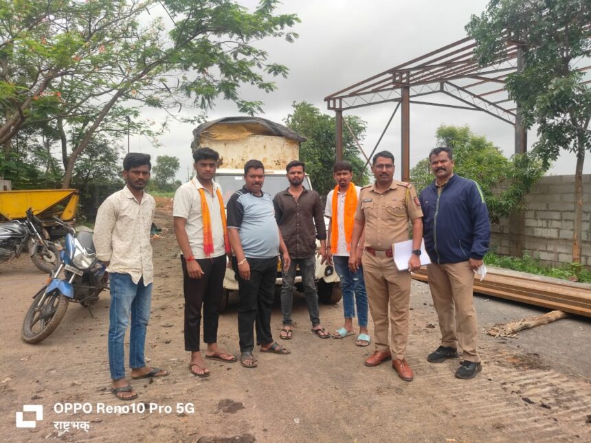 ಕಾಗಲ್‌ನಲ್ಲಿ ಗೋರಕ್ಷಕನಿಂದ ಎರಡು ಟನ್‌ಗೂ ಹೆಚ್ಚು ಗೋಮಾಂಸ ವಶ