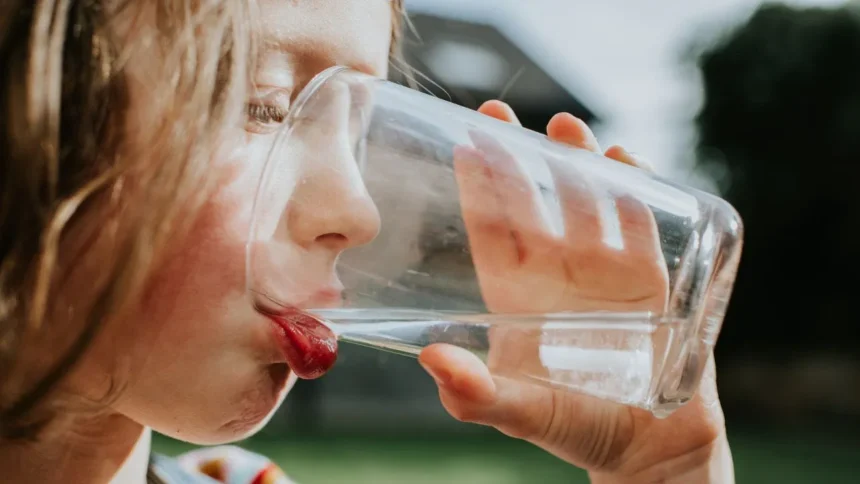 ತಣ್ಣೀರು ಕುಡಿಯುವುದರಿಂದ ತೂಕ ಹೆಚ್ಚಾಗುತ್ತಾ? 