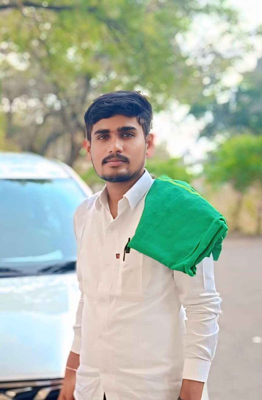 ರೈತರಿಗೆ ಬಿತ್ತನೆ ಬೀಜಗಳನ್ನು ನೀಡುವಂತೆ ಅನಿಲ್ ಪಾಟೀಲ್ ಮನವಿ ರೈತರಿಗೆ ಬಿತ್ತನೆ ಬೀಜಗಳನ್ನು ನೀಡುವಂತೆ ಅನಿಲ್ ಪಾಟೀಲ್ ಮನವಿ