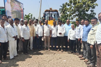 1.60 ಕೋಟಿ ರೂ. ವೆಚ್ಚದ ಹಳೆಯ ಯಕ್ಸಂಬಾ ಅಂಕಲಿ ರಸ್ತೆ ಕಾಮಗಾರಿಗೆ ಭೂಮಿ ಪೂಜೆ.