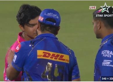 ಕಿರಿಯ ಪೋರ ವೈಭವ್ ಗೆ ರೋಹಿತ್ ಮಾರ್ಗದರ್ಶನ: ಎಲ್ಲೆಡೆ ಪ್ರಶಂಸೆ