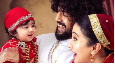 ಮುದ್ದಾದ ಮಗಳಿಗೆ ಹೆಸರಿಟ್ಟು ಖುಷಿಪಟ್ಟ ನಟಿ ಹರ್ಷಿಕಾ ಪೊನ್ನಣ್ಣ ಮುದ್ದಾದ ಮಗಳಿಗೆ ಹೆಸರಿಟ್ಟು ಖುಷಿಪಟ್ಟ ನಟಿ ಹರ್ಷಿಕಾ ಪೊನ್ನಣ್ಣ