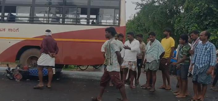 ಕೆಎಸ್ಆರ್ಟಿಸಿ ಬಸ್ ಮತ್ತು ಬೈಕ್ ಡಿಕ್ಕಿ ಓರ್ವ ವ್ಯಕ್ತಿ ಸಾವು