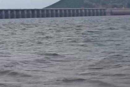 ಆಲಮಟ್ಟಿ ಕೃಷ್ಣಾ ನದಿಗೆ ಹರಿದು ಬಂದ ನೀರು