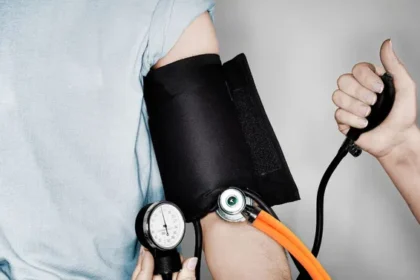 ಇದ್ದಕ್ಕಿದ್ದಂತೆ ಬಿಪಿ ಹೆಚ್ಚಾಗಲು ಈ ತಪ್ಪುಗಳೇ ಕಾರಣ