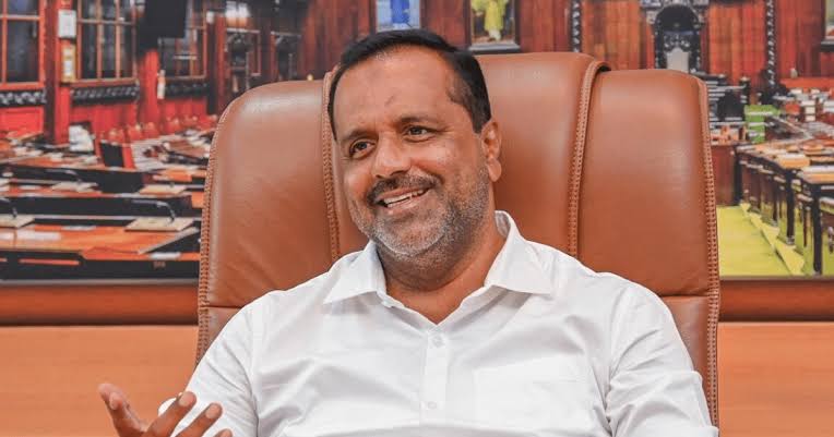 ಬಿಜೆಪಿಯ 18 ಶಾಸಕರ ಅಮಾನತು ವಾಪಸ್ : ಸ್ಪೀಕರ್ ಖಾದರ್ ಆದೇಶ 