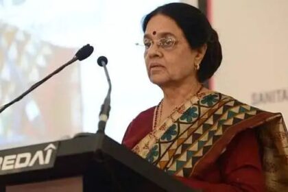 ಆರತಿ ವೇಳೆ ಸೀರೆಗೆ ತಗುಲಿದ ಬೆಂಕಿ : ಮಾಜಿ ಕೇಂದ್ರ ಸಚಿವೆ ಗಿರಿಜಾ ವ್ಯಾಸ್ ನಿಧನ 