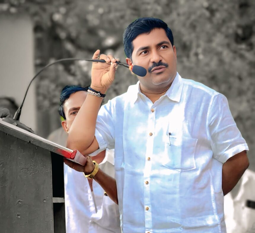 ಸೋಲು ಗೆಲುವು ಸಹಜ ಗಣಿ ಕಾರ್ಮಿಕರ ಅಭಿವೃದ್ಧಿಗೆ ಶ್ರಮಿಸೋಣ ಚಂದ್ರಶೇಖರ್ ಸೋಲು ಗೆಲುವು ಸಹಜ ಗಣಿ ಕಾರ್ಮಿಕರ ಅಭಿವೃದ್ಧಿಗೆ ಶ್ರಮಿಸೋಣ ಚಂದ್ರಶೇಖರ್