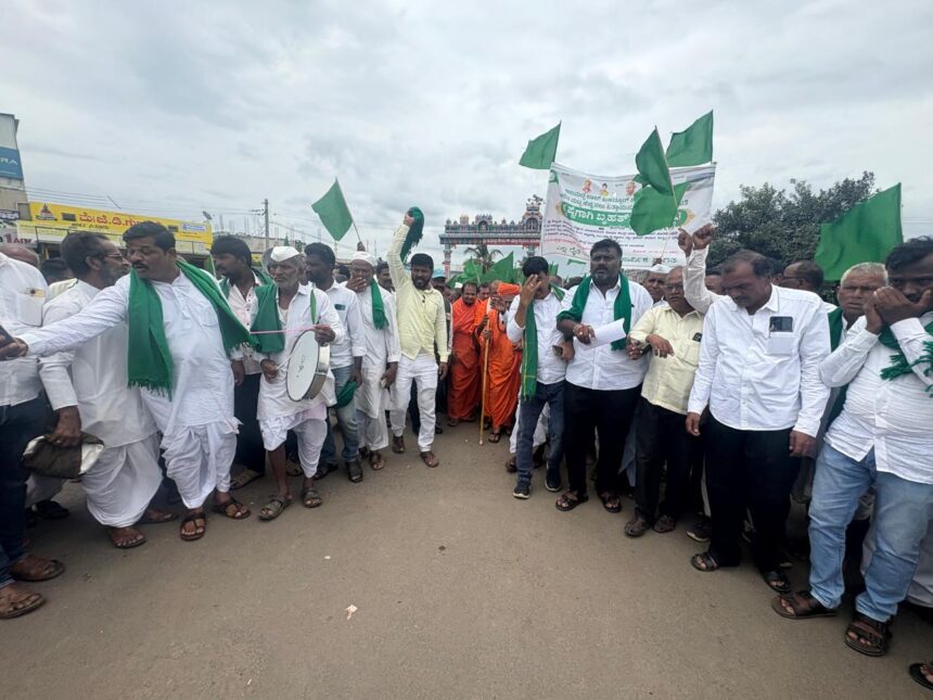 ಆಲಮಟ್ಟಿಯ ಲಾಲ್‌ ಬಹದ್ದೂರ ಶಾಸ್ತ್ರೀ ಜಲಾಶಯದ ನೀರಿನ ಮಟ್ಟ ಹೆಚ್ಚಿಸಲು ಒತ್ತಾಯ