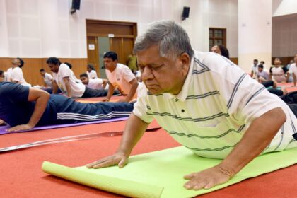 ಆರೋಗ್ಯಕರ ಜೀವನಕ್ಕೆ ಯೋಗಾಭ್ಯಾಸ ಸಹಕಾರಿ: ಸಂಸದ ಜಗದೀಶ್ ಶೆಟ್ಟರ