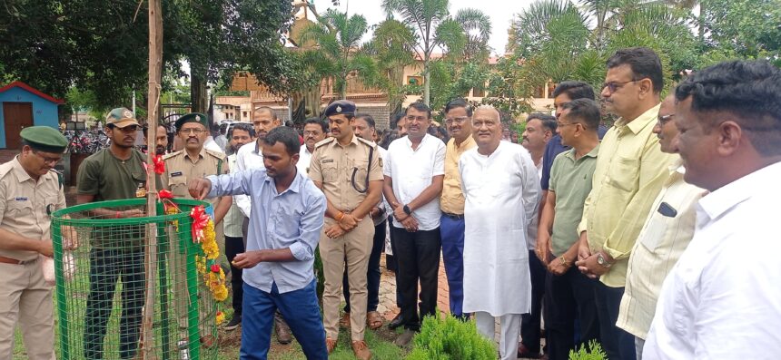 ‘ಯುವಕರು ಪುಸ್ತಕ ಭಂಡಾರದ ಪ್ರಯೋಜನ ಪಡೆಯಲಿ, ‘ಯುವಕರು ಪುಸ್ತಕ ಭಂಡಾರದ ಪ್ರಯೋಜನ ಪಡೆಯಲಿ,