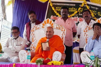 ರೈತ ಕೃಷಿ ನಿಲ್ಲಿಸಿದರೆ ವಿಶ್ವ ಭಿಕ್ಷೆ ಎತ್ತಬೇಕಾಗುತ್ತದೆ, ಎಚ್ಚರಿಕೆ  ರೈತ ಬೆಳೆದ ಬೆಳೆಗೆ ಉತ್ತಮ ಬೆಲೆ ಸಿಗದಿರುವುದು ದುರಂತ: ಪ್ರಸನ್ನನಾಥ ಶ್ರೀ