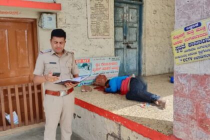 ತಲೆ ಮೇಲೆ ಕಲ್ಲು ಎತ್ತಿಹಾಕಿ ವ್ಯಕ್ತಿಯ ಬರ್ಬರ ಹತ್ಯೆ.