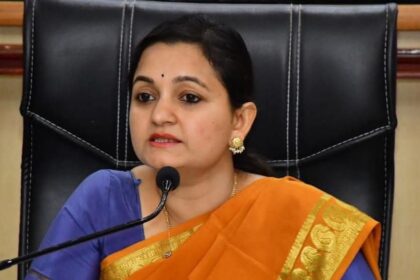 ಜಿಲ್ಲೆಯಲ್ಲಿ ನಿರಂತರ ಮಳೆಯಾಗುತ್ತಿರುವುದರಿಂದ,ಅಂಗನವಾಡಿ, ಶಾಲಾಕಾಲೇಜುಗಳಿಗೆ ಇಂದು ರಜೆ ಘೋಷಿಸಿ :ಜಿಲ್ಲಾಧಿಕಾರಿ ದಿವ್ಯ ಪ್ರಭು