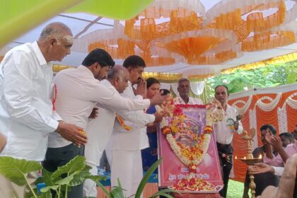 ತಾಲ್ಲೋಕು ರಾಷ್ಟ್ರೀಯ ಹಬ್ಬಗಳ ಆಚರಣೆ ಸಮಿತಿಯಿಂದ ಕೆಂಪೇಗೌಡರ ಜಯಂತಿ ಆಚರಣೆ