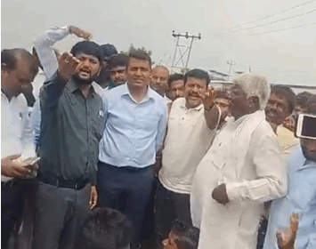 ಅಧಿಕಾರಿಗಳ ಕೈಬಿಸಿ ಮಾಡಿದರೆ ಮಾತ್ರ ಜೋಳ ಖರೀದಿ : ಕೆಆರ್‌ಎಸ್‌. ಆಕ್ರೋಶ!