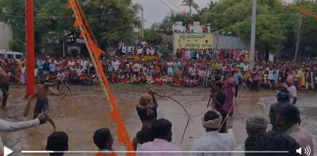 ಶ್ರದ್ದಾ ಭಕ್ತಿಯಿಂದ ಅದ್ದೂರಿಯಾಗಿ ಜರುಗಿದ ಮಾರುತೇಶ್ವರ ಓಕಳಿ ಶ್ರದ್ದಾ ಭಕ್ತಿಯಿಂದ ಅದ್ದೂರಿಯಾಗಿ ಜರುಗಿದ ಮಾರುತೇಶ್ವರ ಓಕಳಿ