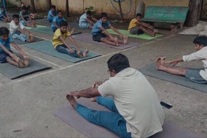 ವಸತಿ ನಿಲಯದಲ್ಲಿ ಅಂತರರಾಷ್ಟ್ರೀಯ ಯೋಗ ದಿನಾಚರಣೆ