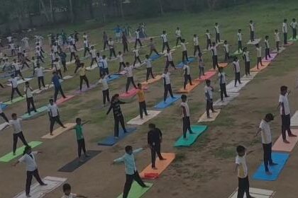ಎಸ್. ಡಿ.ವಿ.ಎಸ್. ವಿದ್ಯಾಸಂಸ್ಥೆಯಲ್ಲಿ ವಿಶ್ವ ಯೋಗ ದಿನ ಆಚರಣೆ