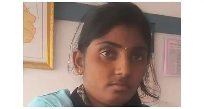 ಅಕ್ರಮ ಸಂಬಂಧಕ್ಕೆ ಅಡ್ಡಿಯಾದ ಕುಟುಂಬವನ್ನ ಹತ್ಯೆಗೈಯಲು ಯತ್ನಿಸಿದ ಮಹಿಳೆ ಅಕ್ರಮ ಸಂಬಂಧಕ್ಕೆ ಅಡ್ಡಿಯಾದ ಕುಟುಂಬವನ್ನ ಹತ್ಯೆಗೈಯಲು ಯತ್ನಿಸಿದ ಮಹಿಳೆ