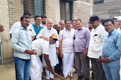 ಜುಗೂಳ, ಮಂಗಾವತಿ,  ಶಹಾಪುರ ಗ್ರಾಮಗಳ ಶೀಘ್ರ ಸ್ಥಳಾಂತರ: ಶಾಸಕ ರಾಜು ಕಾಗೆ