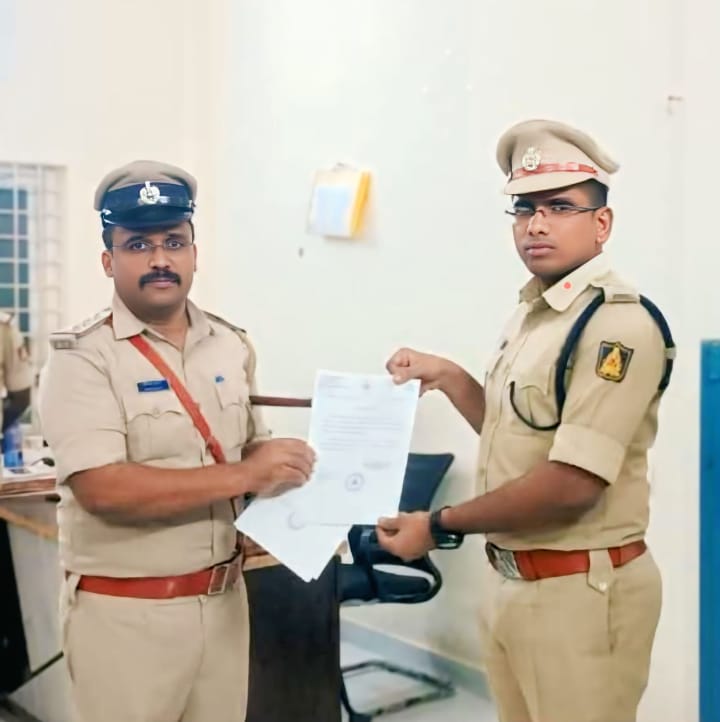 ಮುಧೋಳ್ ಪೊಲೀಸ್ ಠಾಣೆಗೆ ಎಸ್ಪಿ ಅಡ್ಡೂರು ಶ್ರಿನಿವಾಸುಲು ಬೇಟಿ