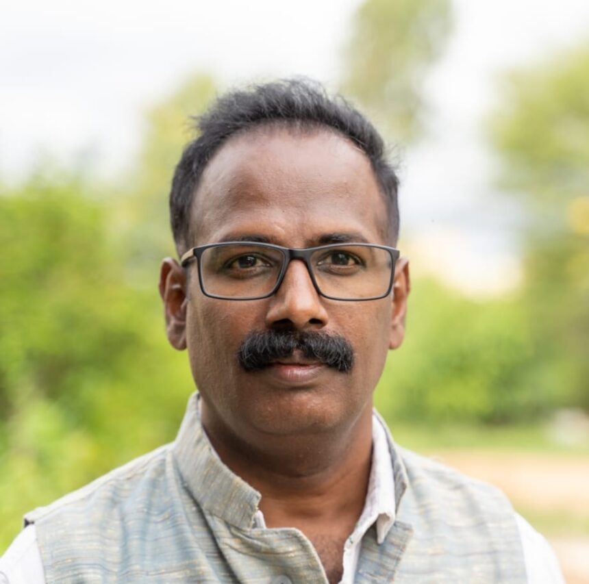 ಉರಿವ ದೀಪದ ಕೆಳಗೆ ಕಥಾಸಂಕಲನಕ್ಕೆ ಡಾ.ಹೆಚ್.ಎನ್. ರಾಜ್ಯ ಪ್ರಶಸ್ತಿ : ಮಂಜುನಾಥ್ ಅಭಿನಂದನೆ