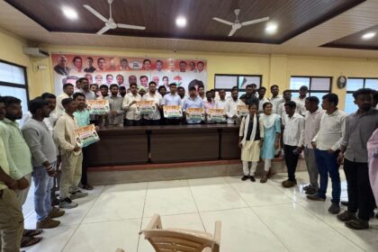 ಬೆಳಗಾವಿಯಲ್ಲಿ ಬೈಲಹೊಂಗಲದಲ್ಲಿ ನಡೆಯಲಿರುವ ಕಾಂಗ್ರೆಸ್ ಯುವ ಪದಗ್ರಹಣ ಸಭೆ ನಡೆಯಿತು.