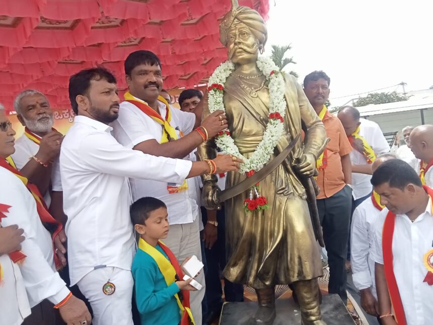 ನಾಡ ಪ್ರಭು ಕೆಂಪೇಗೌಡರ ಆಡಳಿತ ಮಾದರಿ: ವಿಧಾನ ಪರಿಷತ್ ಸದಸ್ಯ ಜವರಾಯಿಗೌಡ ನಾಡ ಪ್ರಭು ಕೆಂಪೇಗೌಡರ ಆಡಳಿತ ಮಾದರಿ: ವಿಧಾನ ಪರಿಷತ್ ಸದಸ್ಯ ಜವರಾಯಿಗೌಡ