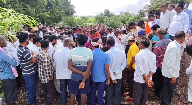 ಅನಾರೋಗ್ಯ ಹಿನ್ನೆಲೆ ಮಾಜಿ ಯೋಧ ವಿಧಿವಶ..! ಅಂತಿಮ ನಮನಕ್ಕೆ ಜನಸಾಗರ